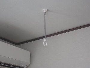 室内専用洗濯物干しポール