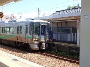 あいの風とやま鉄道